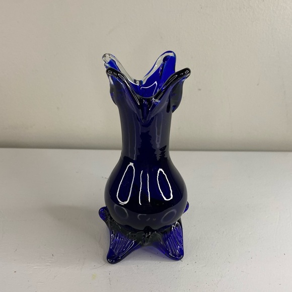 Art Mid Century Modern Cobalt Blue Tulip Shaped Glass Vase